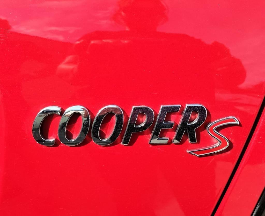View MINI MINI COOPER S