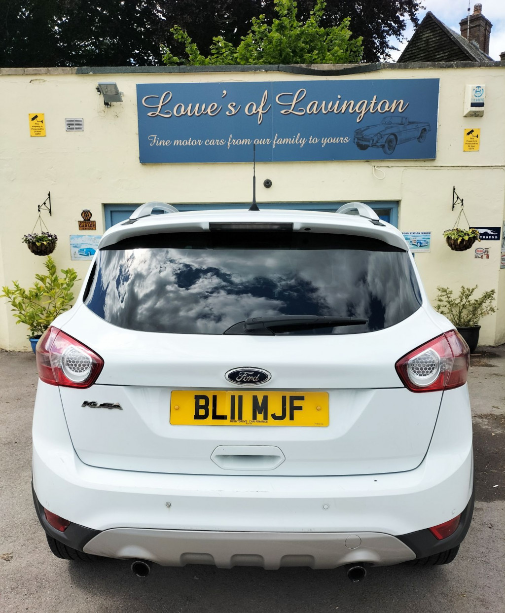 View FORD KUGA TITANIUM TDCI