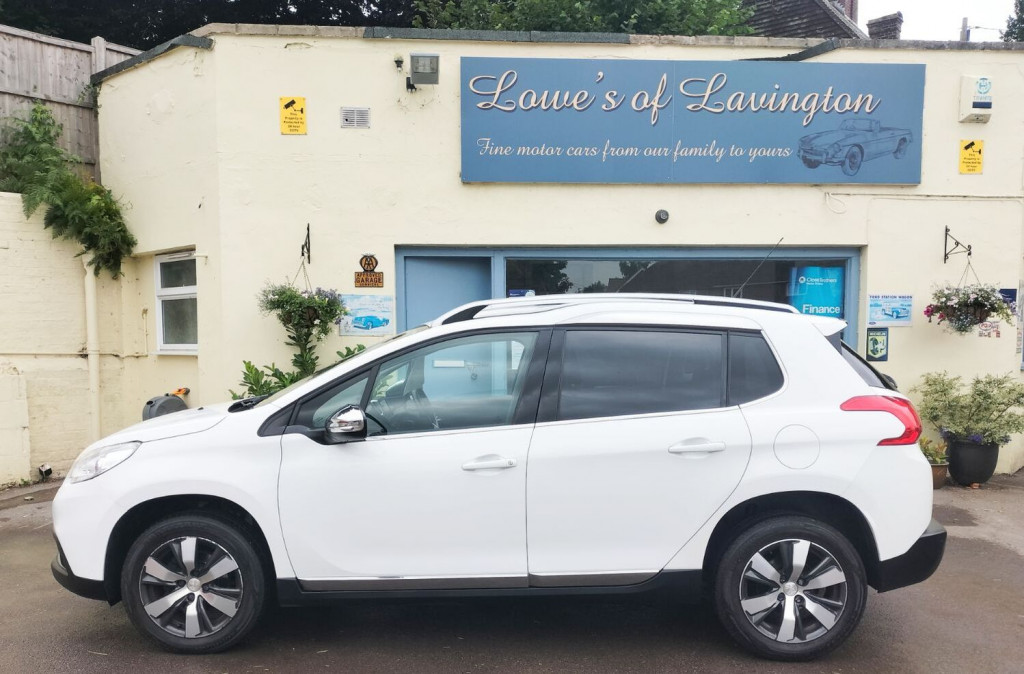 View PEUGEOT 2008 BLUE HDI ALLURE