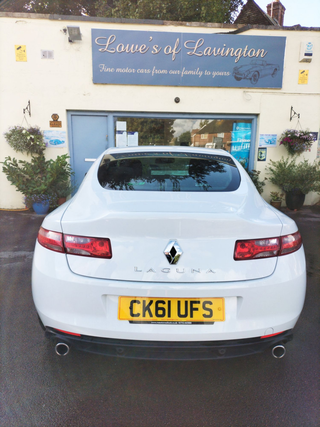 View RENAULT LAGUNA DYNAMIQUE TOMTOM DCI FAP