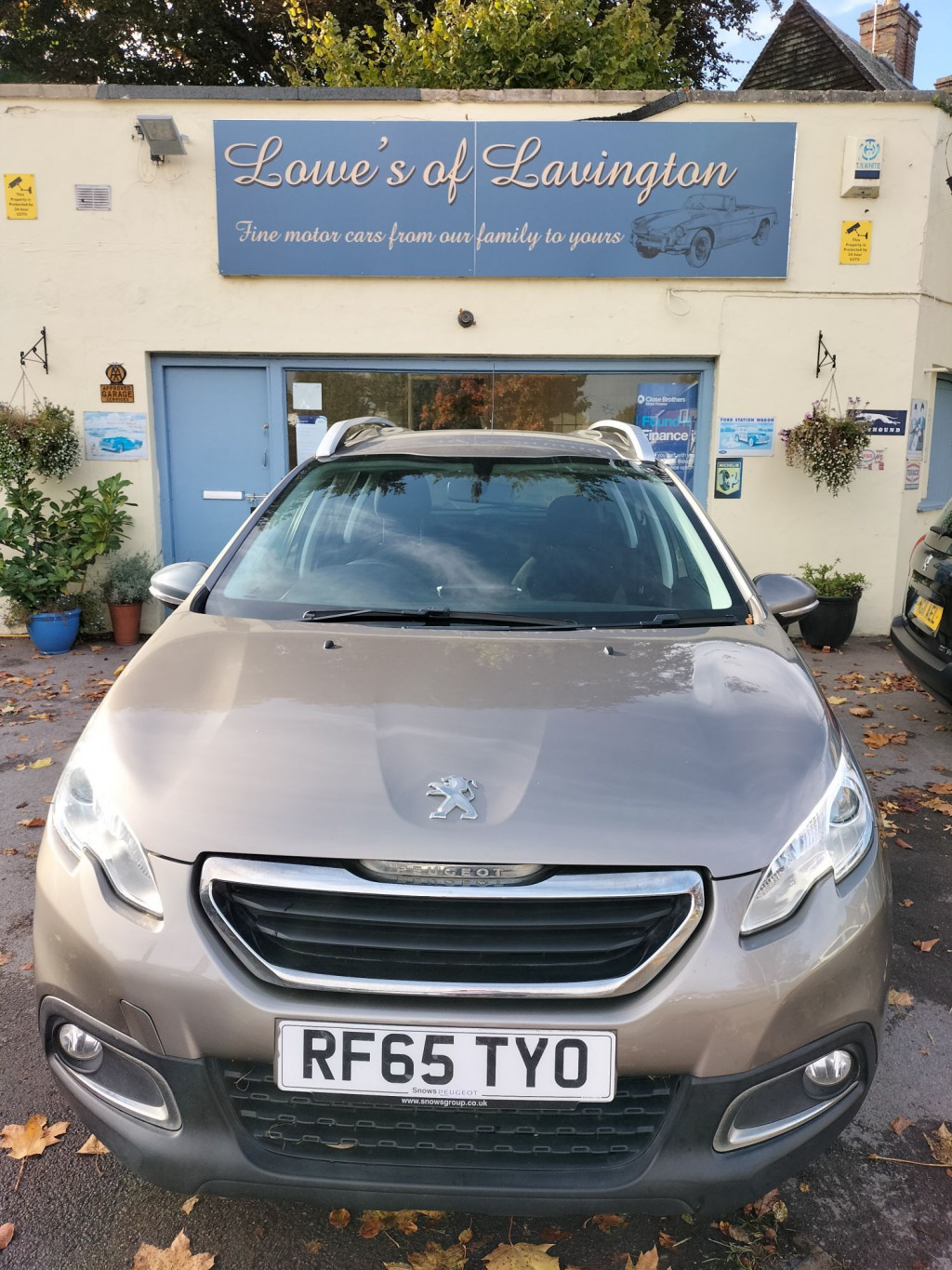 View PEUGEOT 2008 ACTIVE