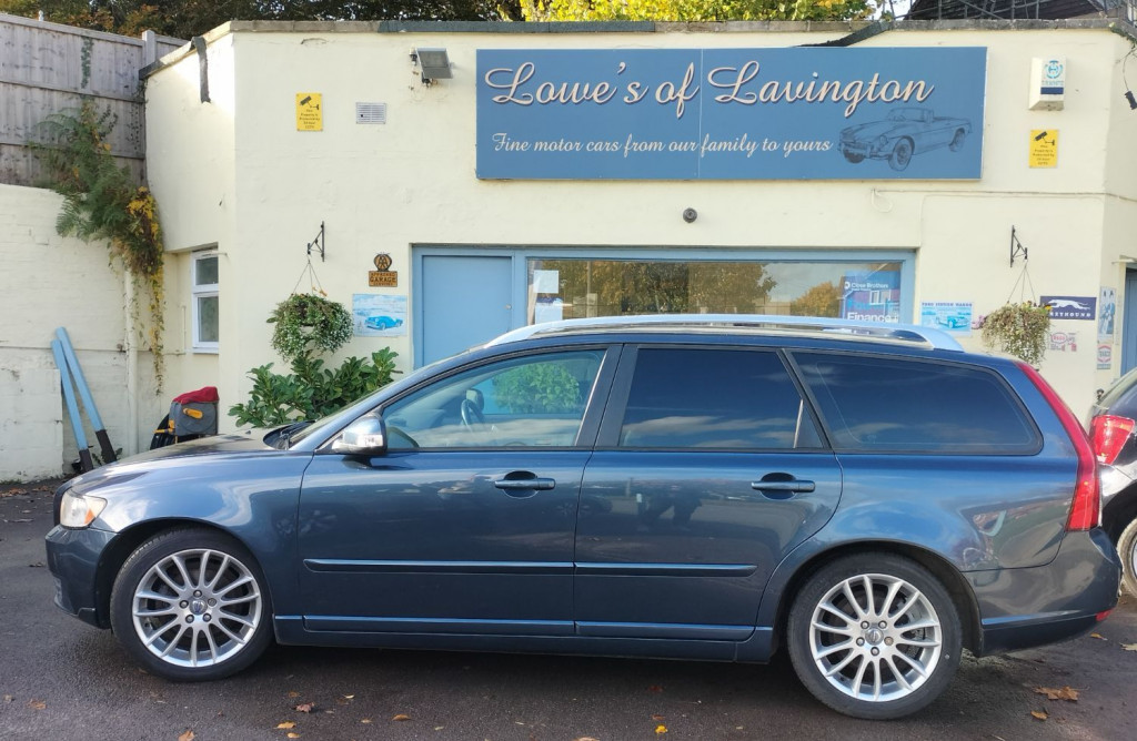 View VOLVO V50 D DRIVE SE LUX