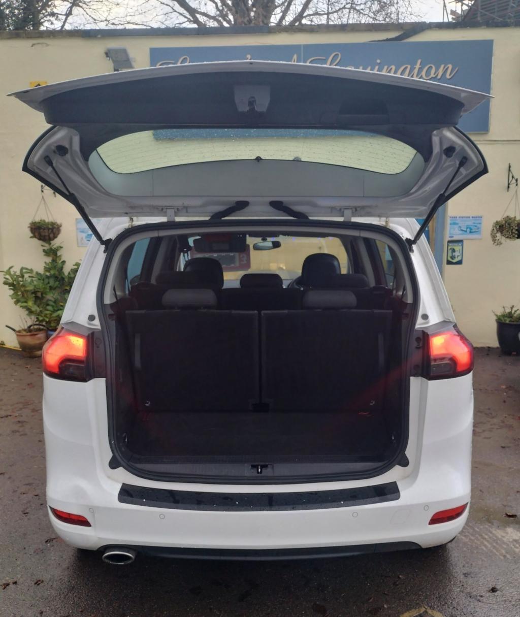 View VAUXHALL ZAFIRA TOURER EXCLUSIV CDTI