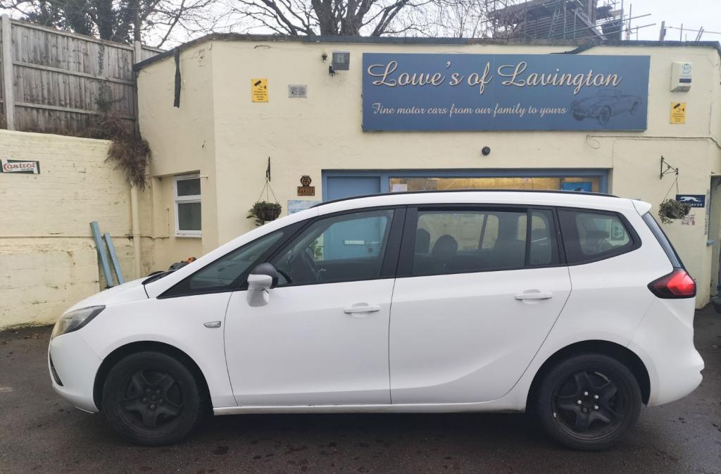 VAUXHALL ZAFIRA TOURER