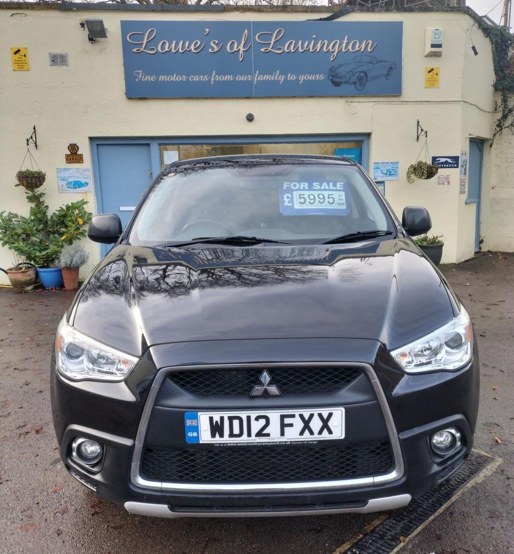 View MITSUBISHI ASX DI-D 4