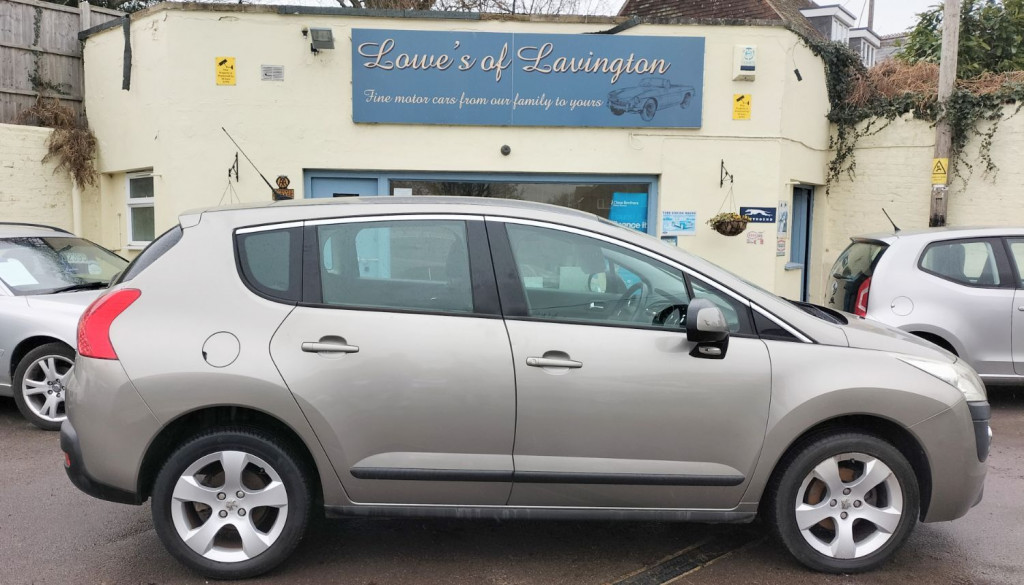 View PEUGEOT 3008 HDI ACTIVE