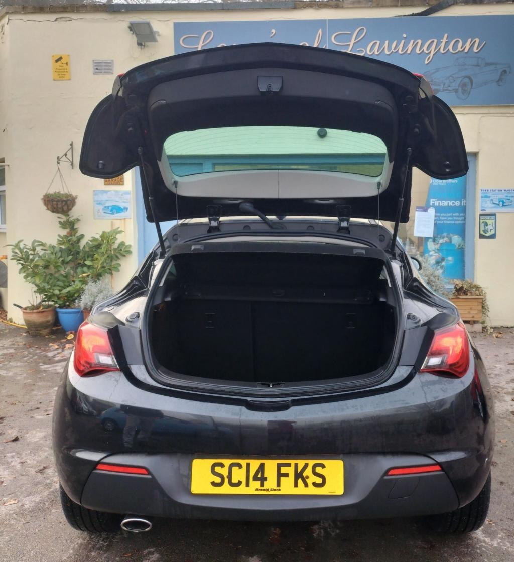 View VAUXHALL ASTRA GTC SRI CDTI SS