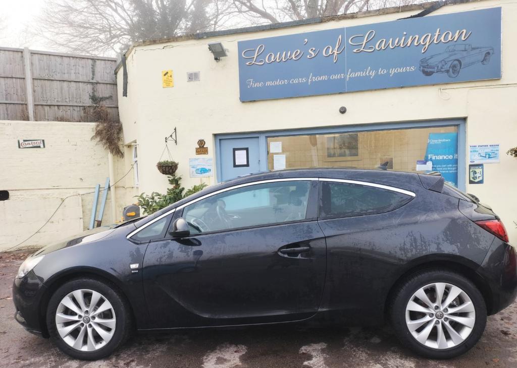 View VAUXHALL ASTRA GTC SRI CDTI SS