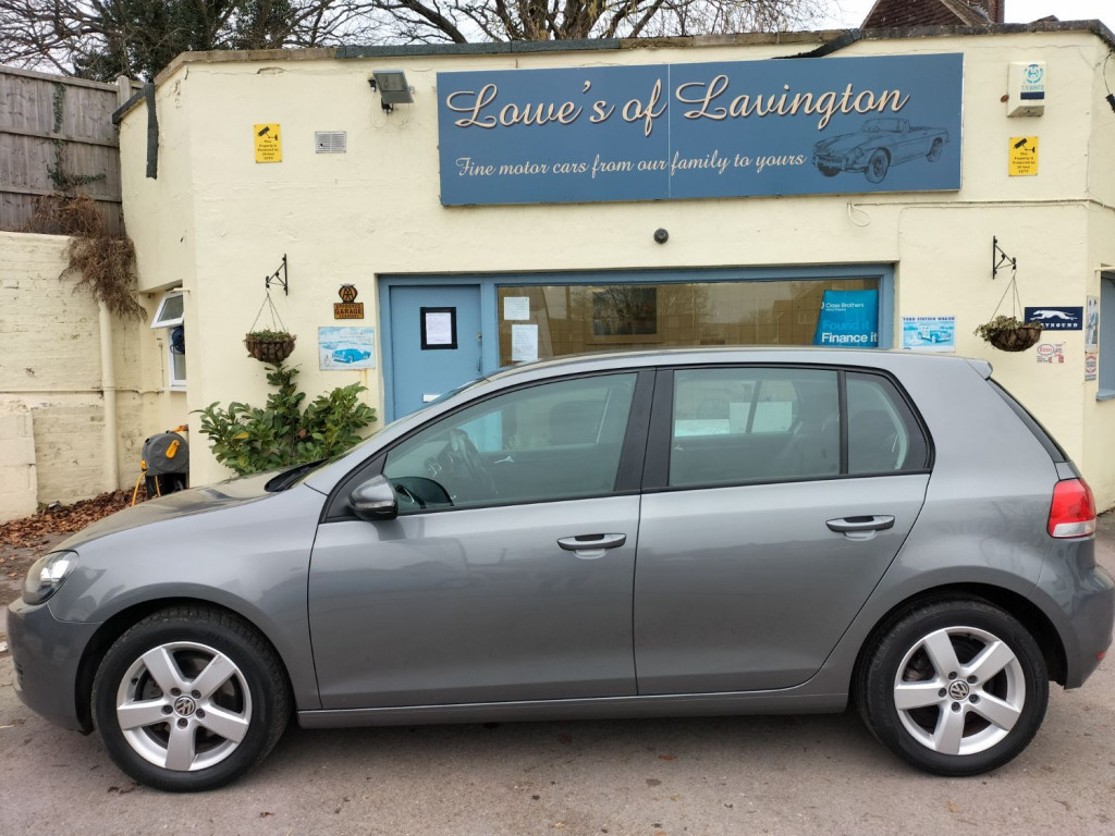 View VOLKSWAGEN GOLF SE TDI