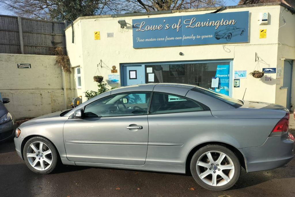 View VOLVO C70 D5 SE