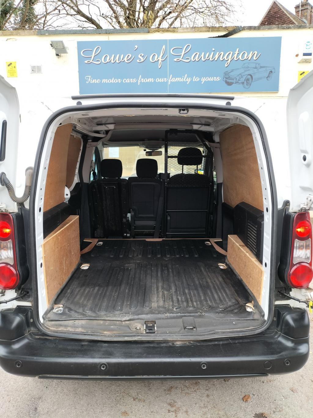 View CITROEN BERLINGO 625 ENTERPRISE L1 BLUEHDI