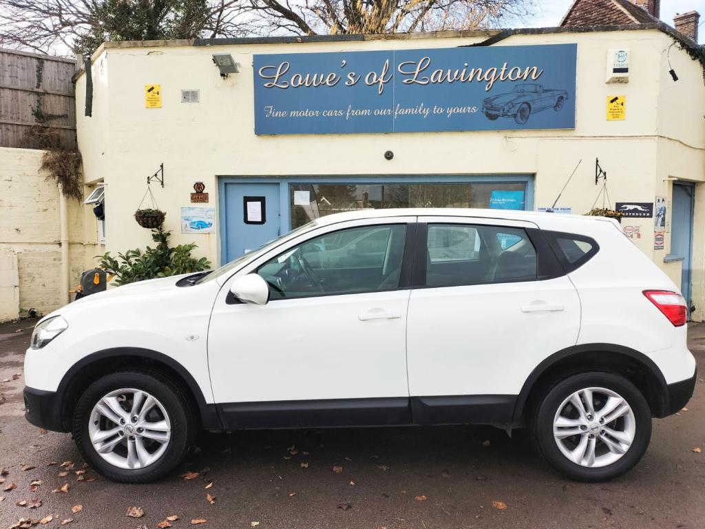 View NISSAN QASHQAI DCI ACENTA IS