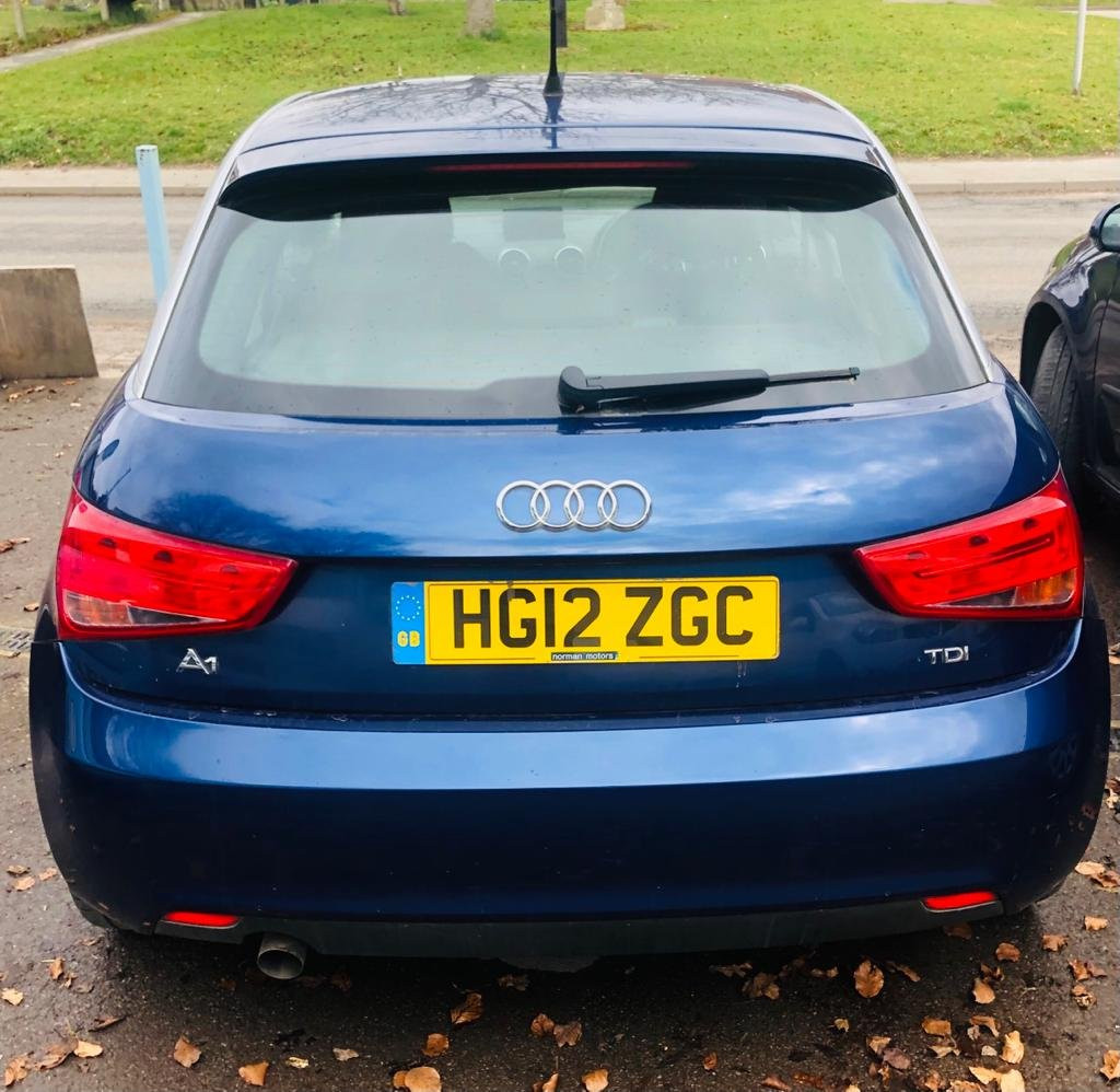 View AUDI A1 SPORTBACK TDI SPORT