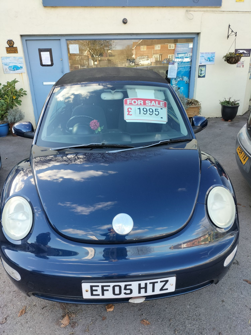 View VOLKSWAGEN BEETLE 8V