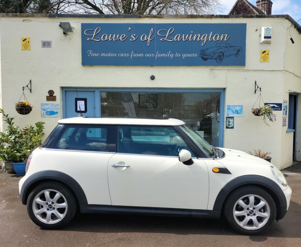 View MINI MINI COOPER