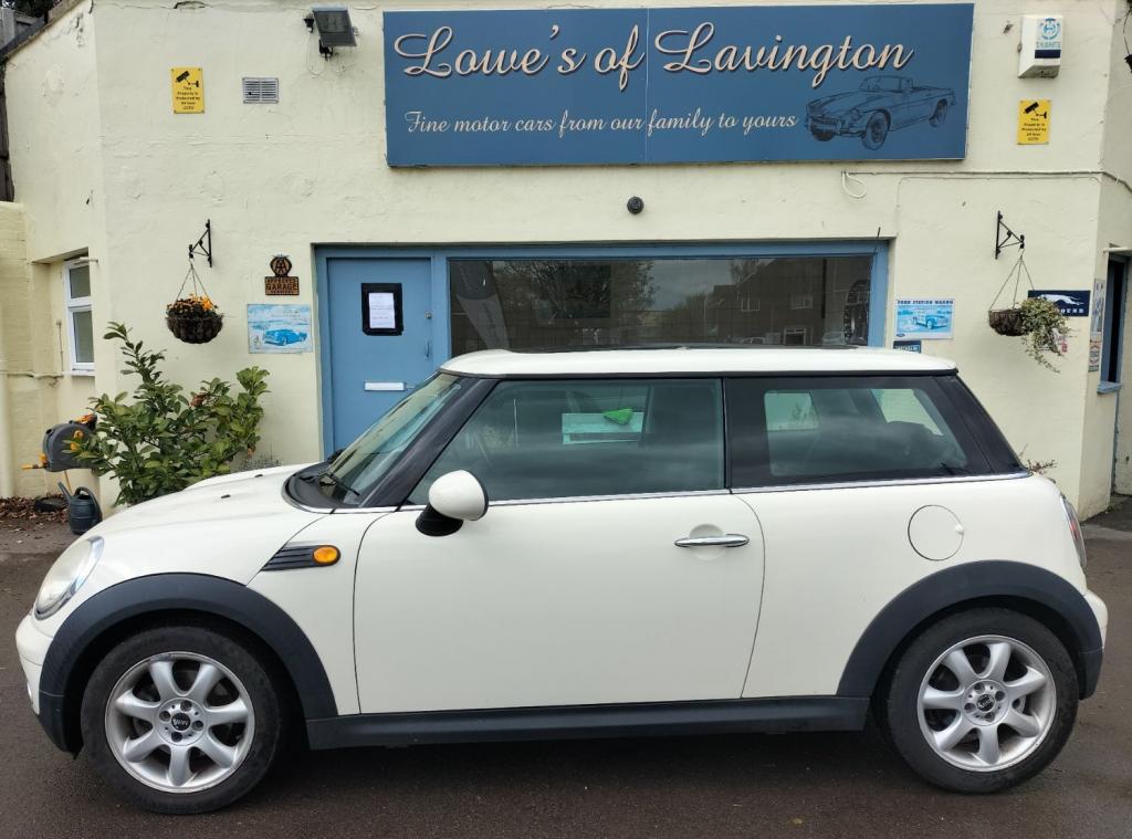 View MINI MINI COOPER