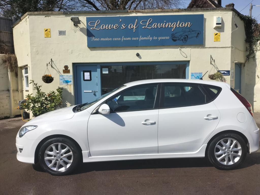 View HYUNDAI I30 COMFORT