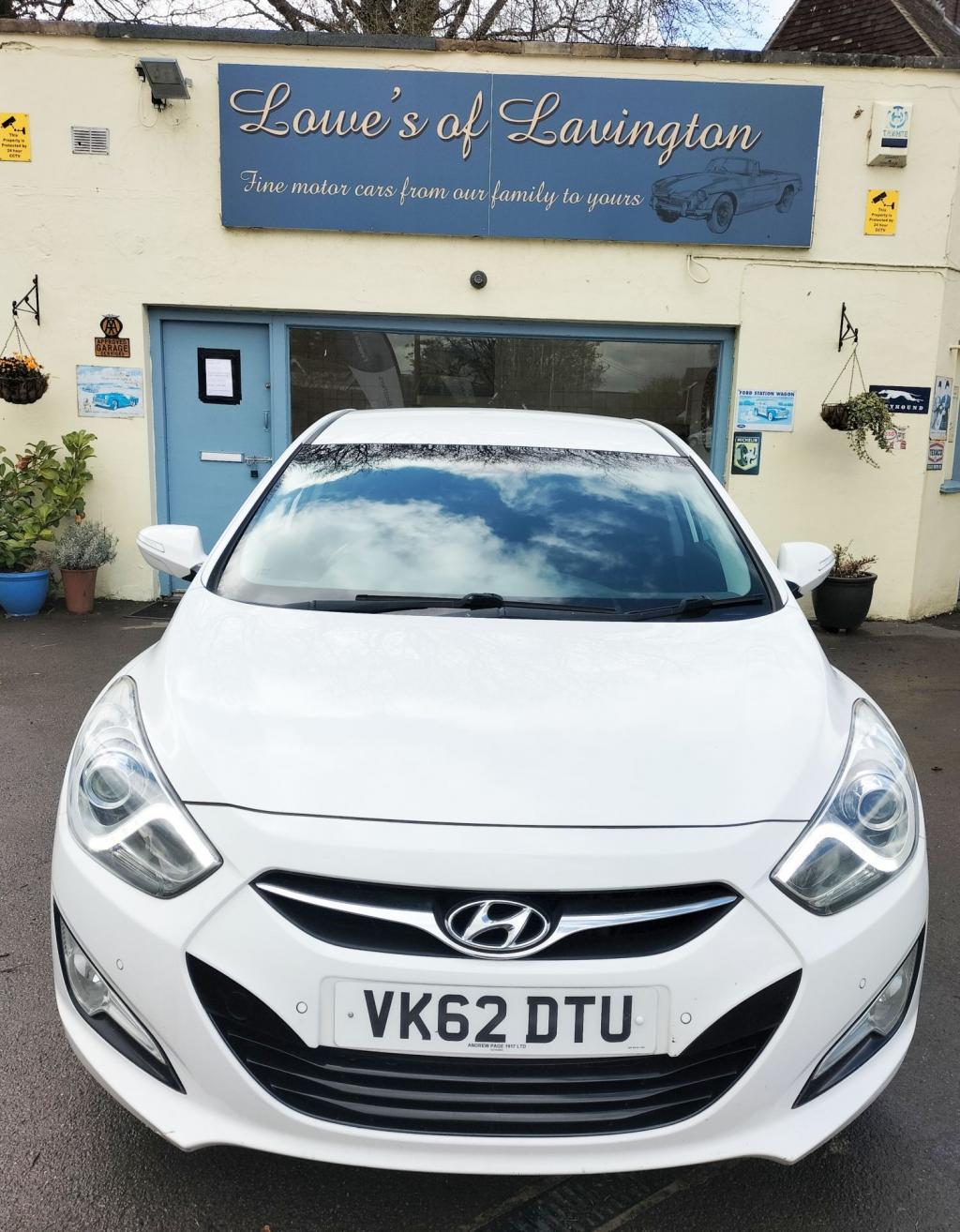 View HYUNDAI I40 CRDI STYLE BLUE DRIVE