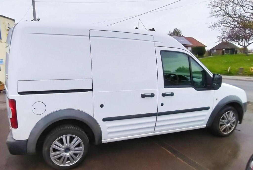 FORD TRANSIT CONNECT