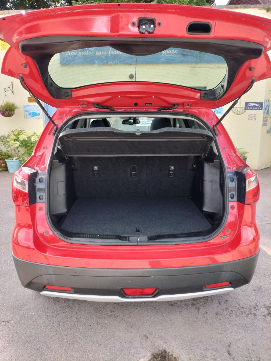 View SUZUKI SX4 S-CROSS SZ5