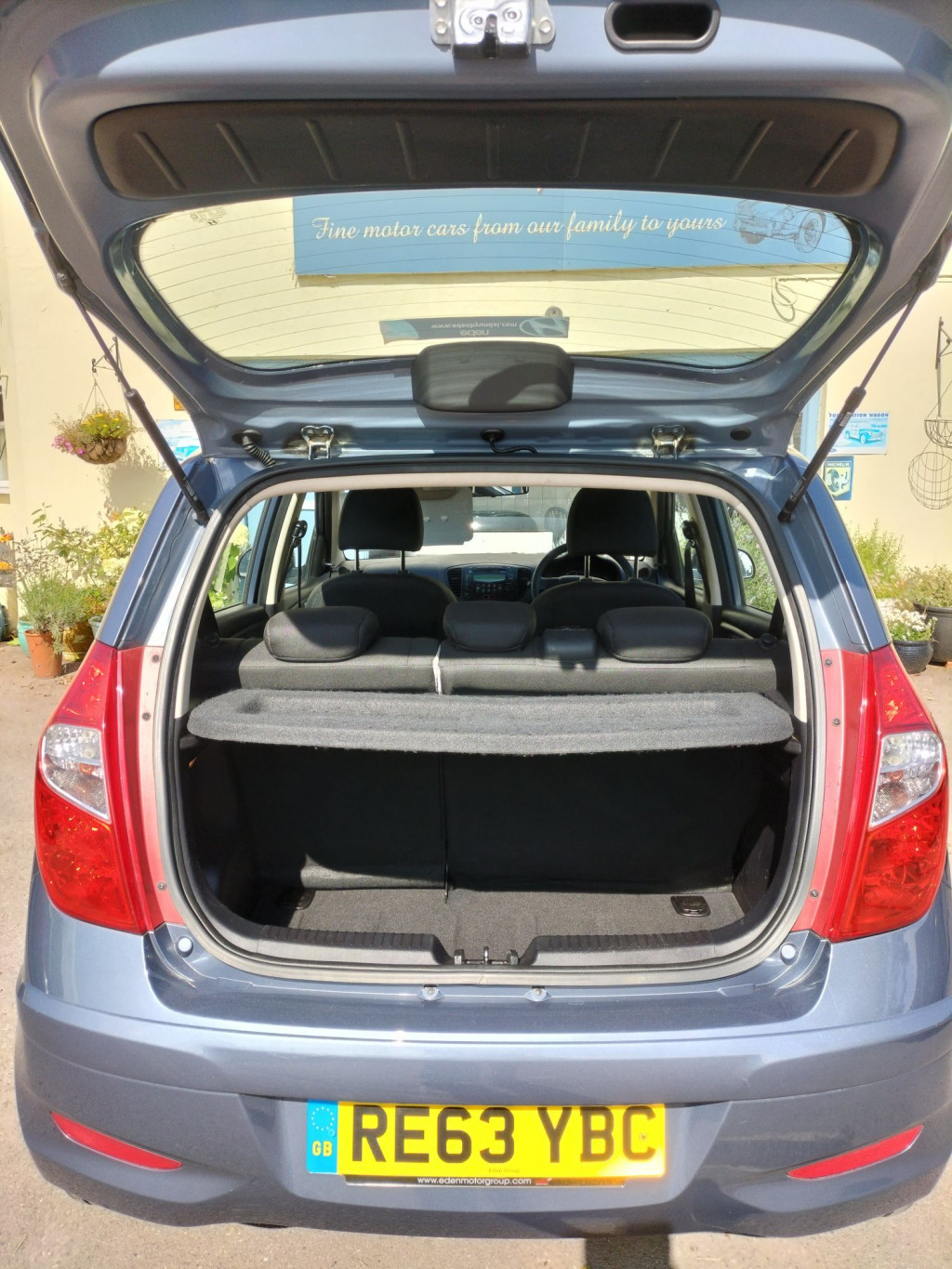 View HYUNDAI I10 CLASSIC