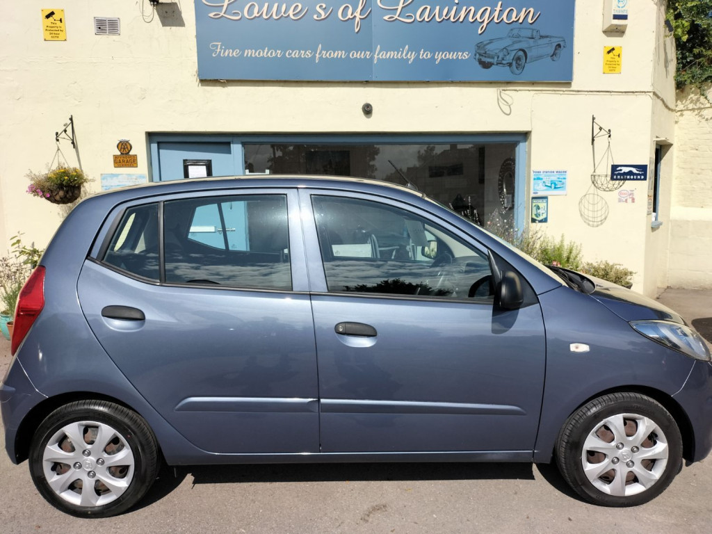 View HYUNDAI I10 CLASSIC