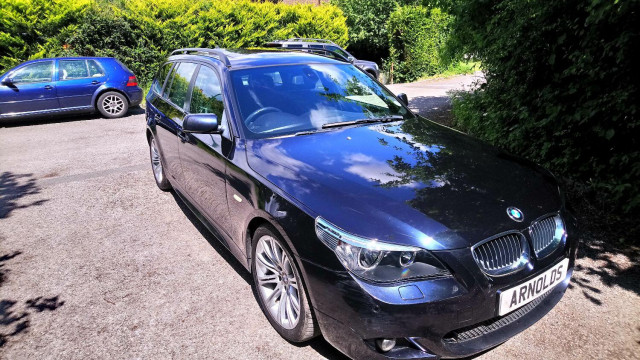 BMW 5 SERIES
