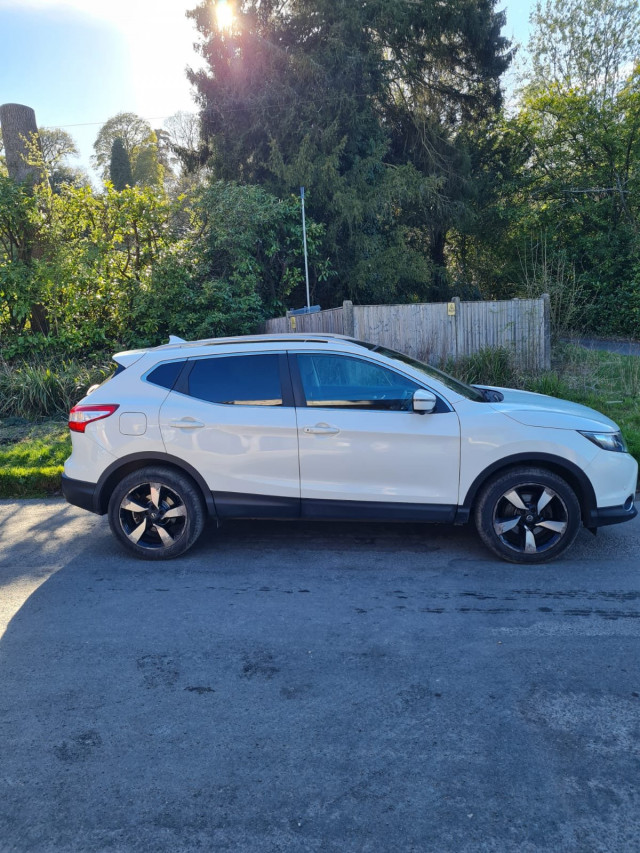 NISSAN QASHQAI