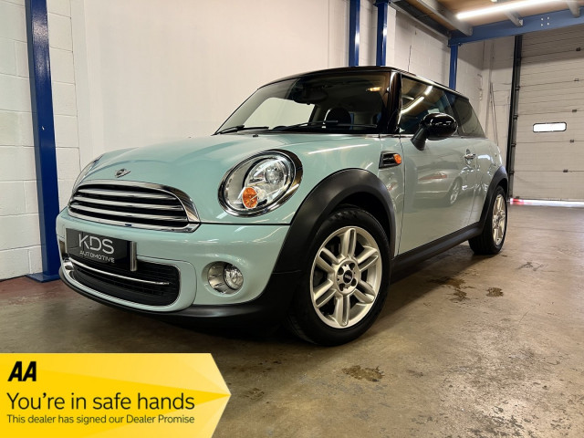 MINI HATCH 1.6 Cooper Hatch