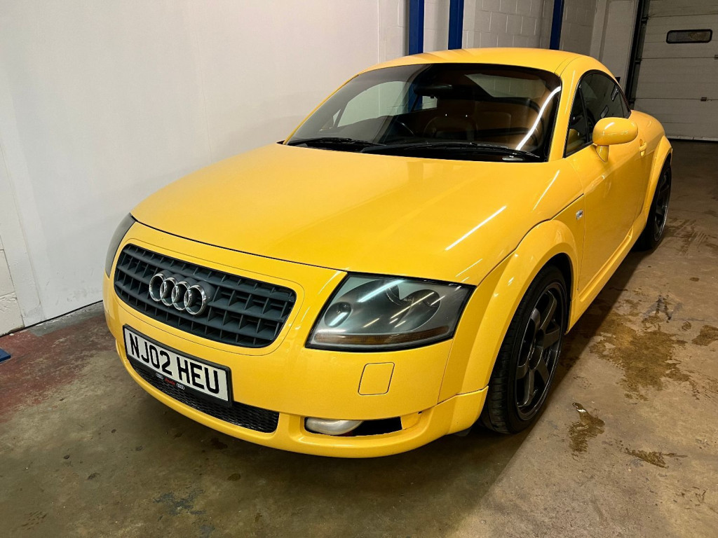AUDI TT
