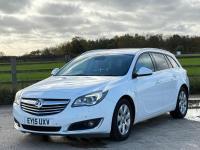 VAUXHALL INSIGNIA