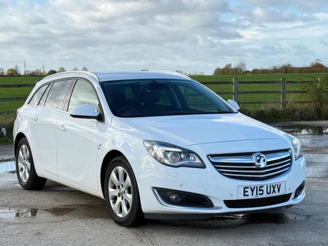 VAUXHALL INSIGNIA