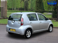 DAIHATSU SIRION