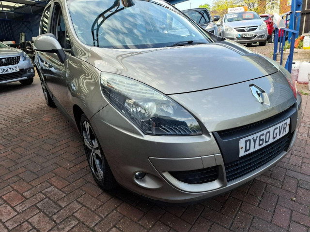 RENAULT SCENIC