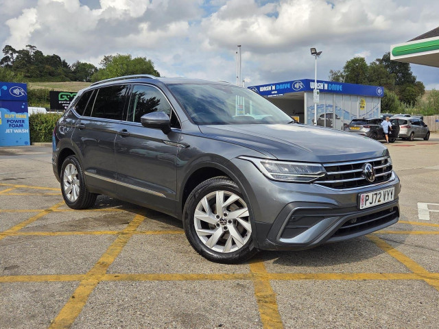 VOLKSWAGEN TIGUAN ALLSPACE