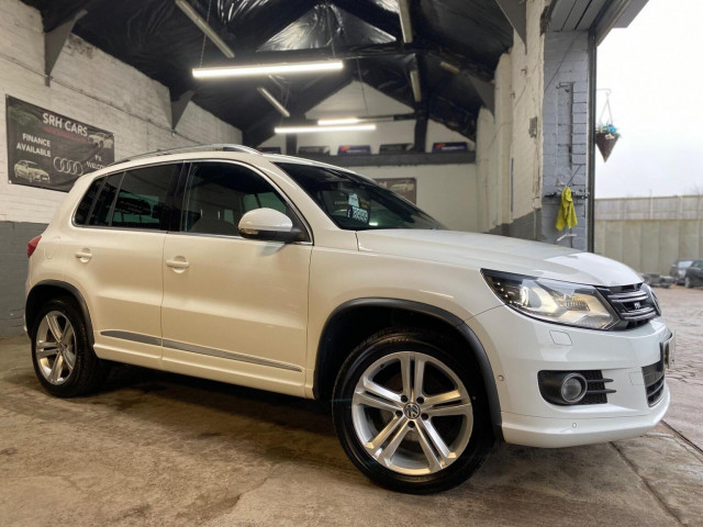 VOLKSWAGEN TIGUAN 2.0 TDI BlueMotion Tech R-Line Edition 4WD Euro 6 (s/s) 5dr (2016/16)