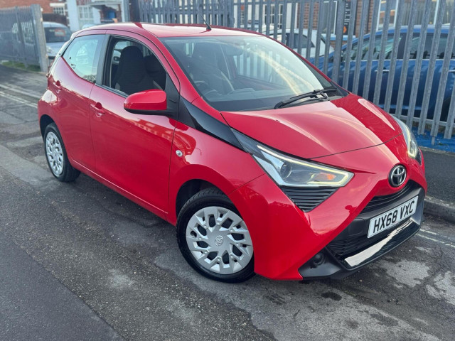 TOYOTA AYGO
