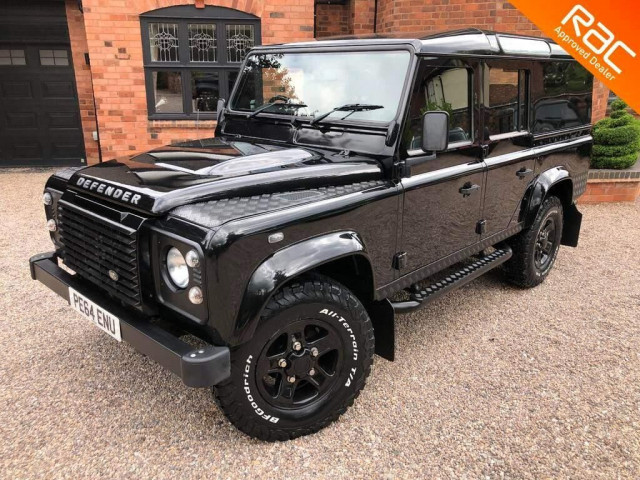 LAND ROVER DEFENDER 110