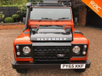LAND ROVER DEFENDER 90