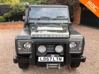 LAND ROVER DEFENDER 110