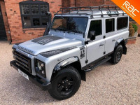 LAND ROVER DEFENDER 110