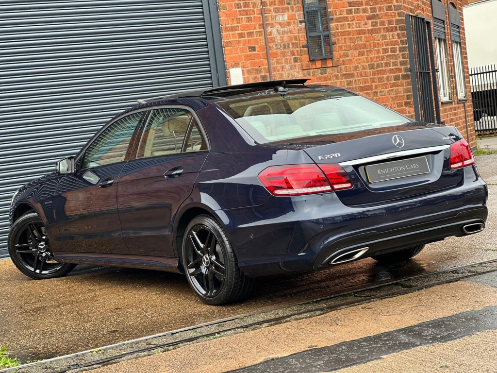 MERCEDES-BENZ E CLASS