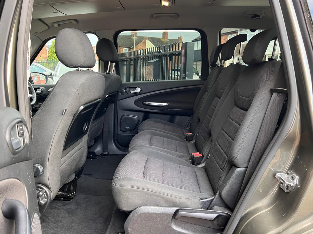 FORD GALAXY