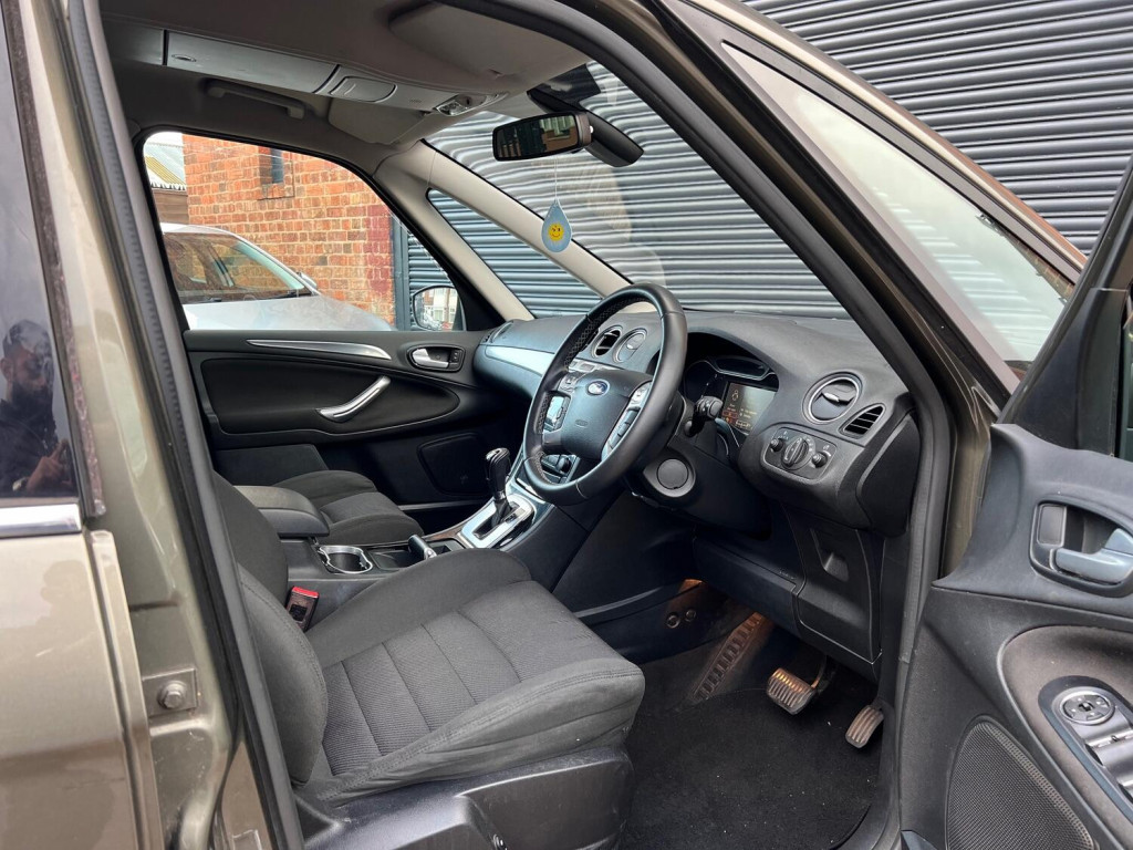 FORD GALAXY