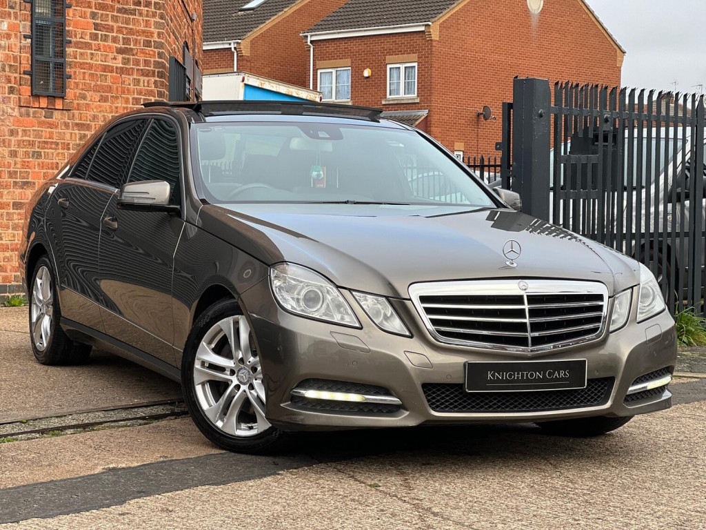 MERCEDES-BENZ E CLASS