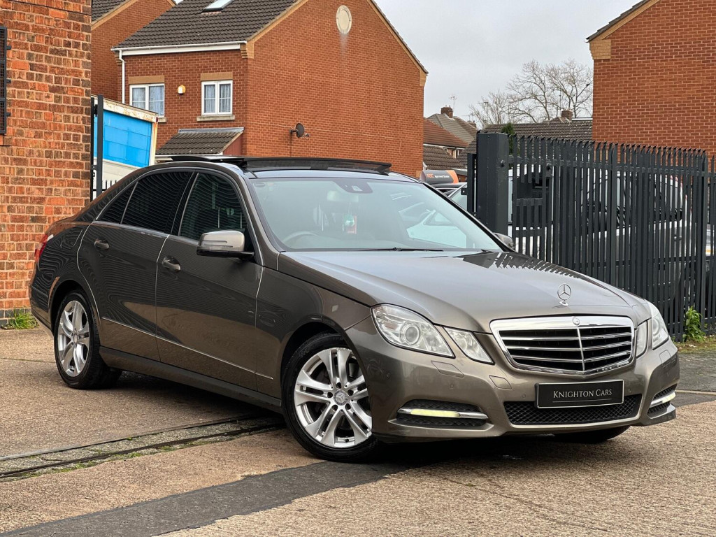 MERCEDES-BENZ E CLASS