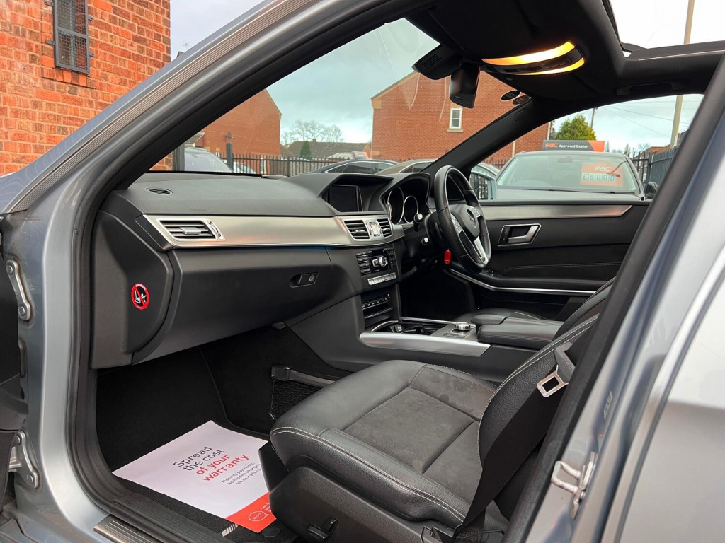MERCEDES-BENZ E CLASS