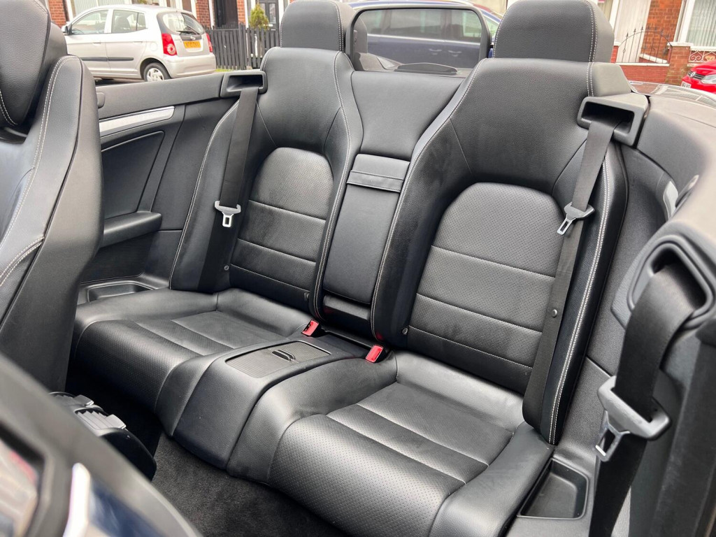 MERCEDES-BENZ E CLASS