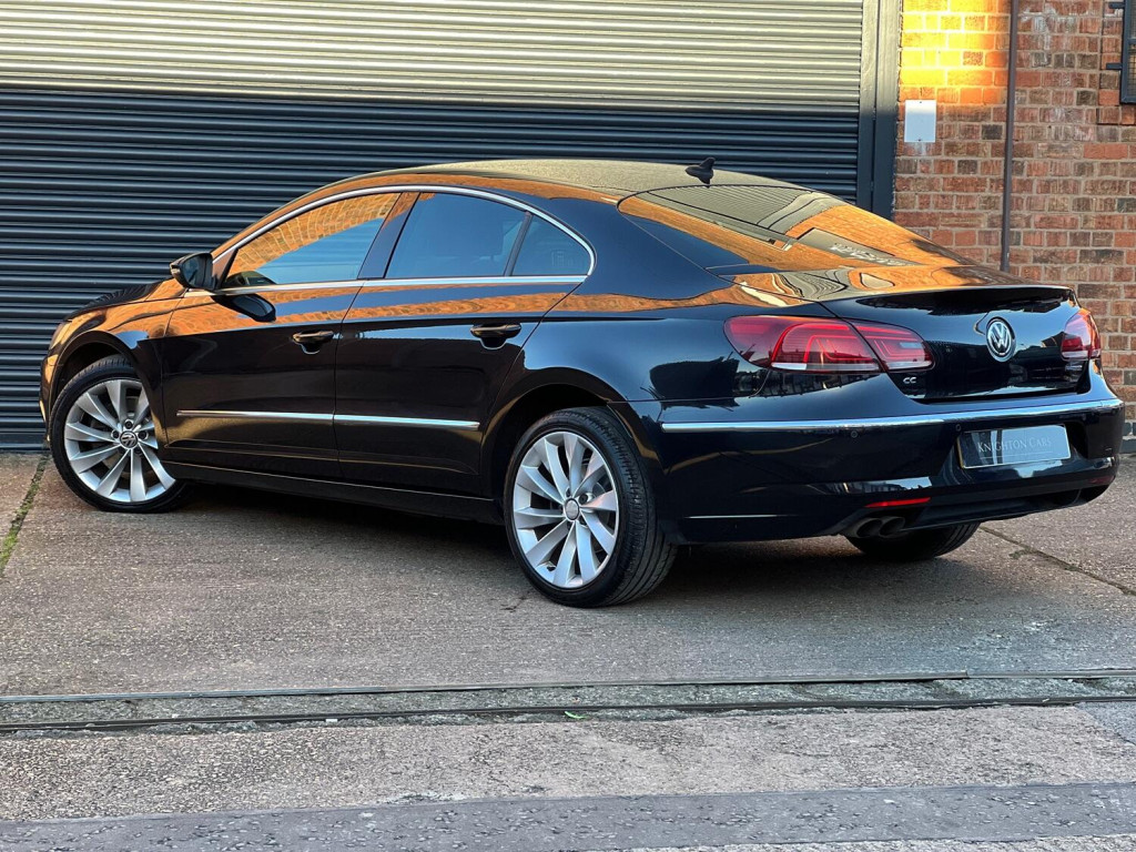 VOLKSWAGEN CC