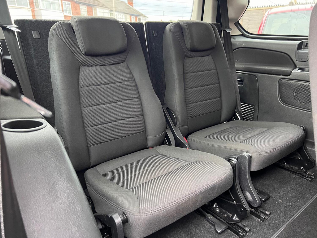 FORD GALAXY